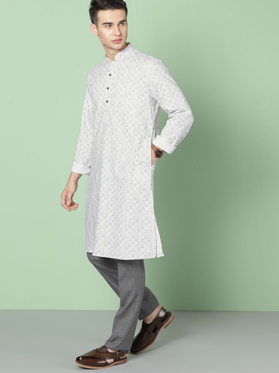House of Pataudi Men White & Grey Printed Straight  Kurta