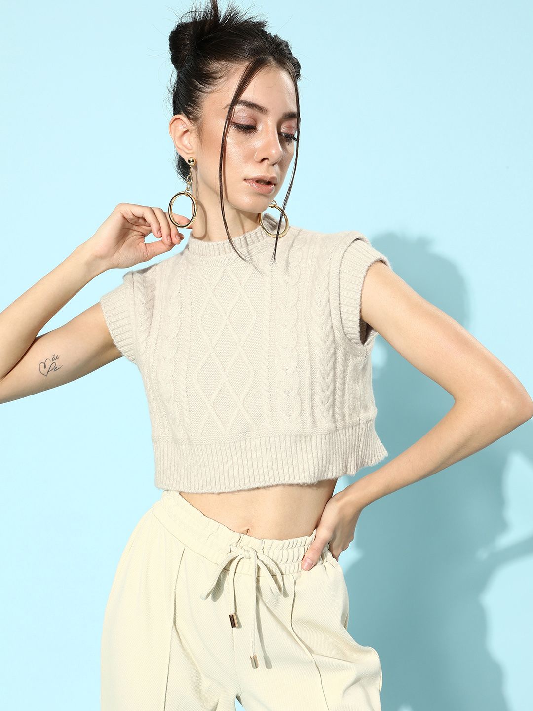 STREET 9 Women Classic Cream Ribbed Cropped Sweater
