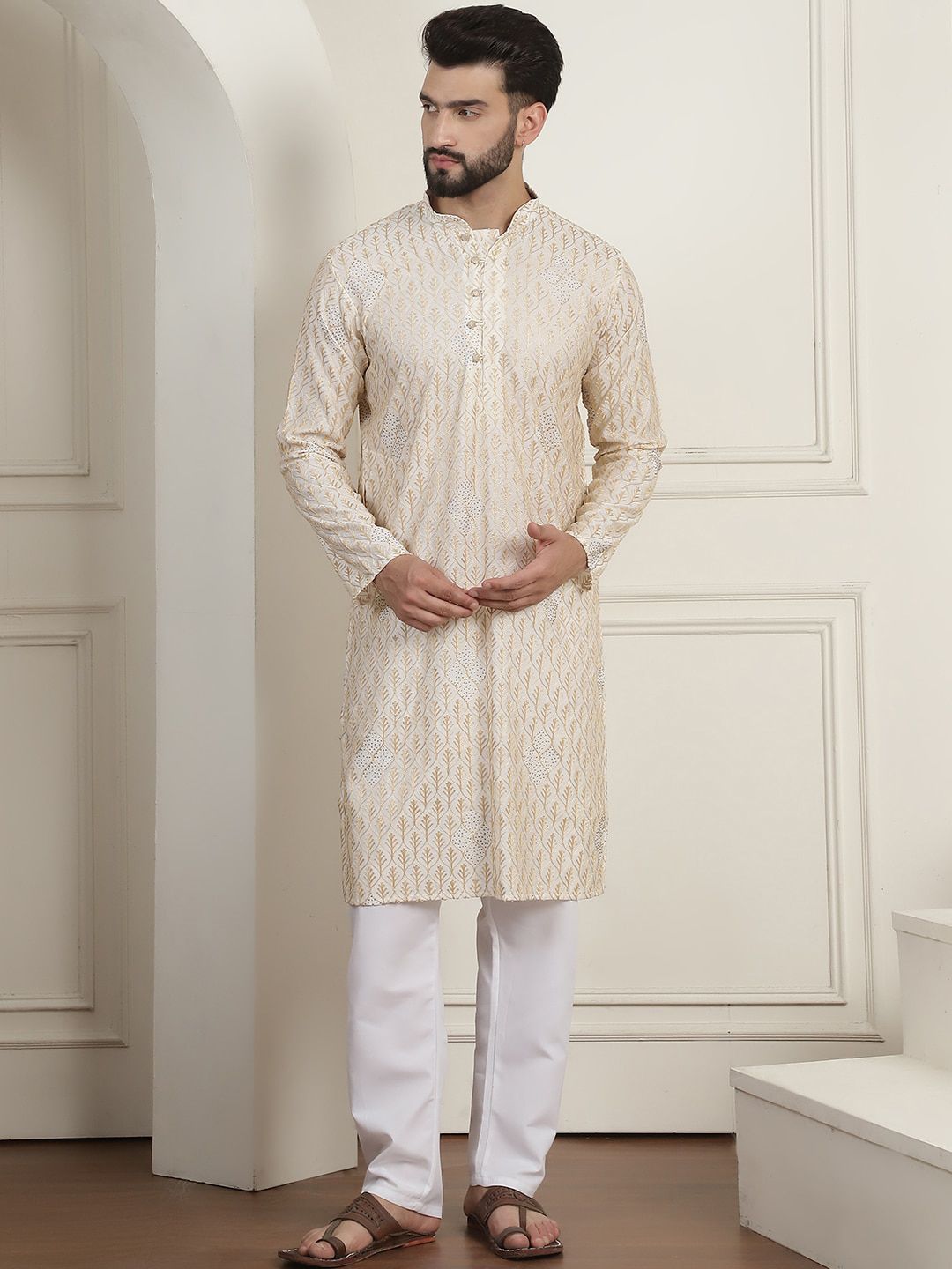 SOJANYA Woven Design Mandarin Collar Pure Cotton Straight Kurta