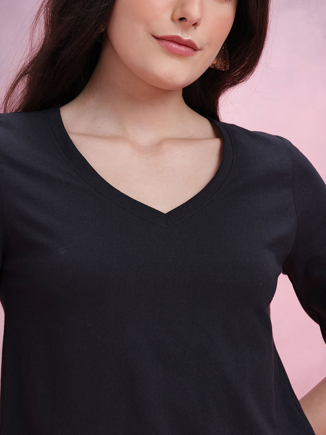 DressBerry V-Neck Regular Fit T-shirt