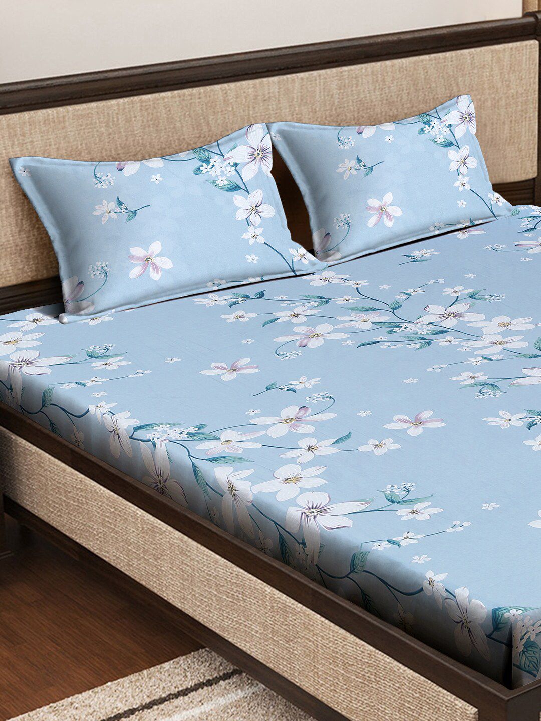 KLOTTHE Blue & White Floral Printed Pure Cotton Double King Bedsheet with 2 Pillow Cover