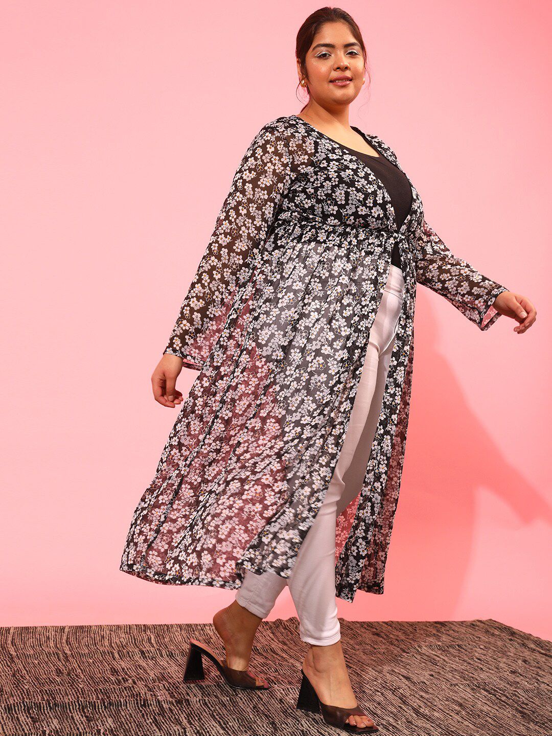 CURVY STREET Women Plus Size Printed Longline Tie-Up Shrug