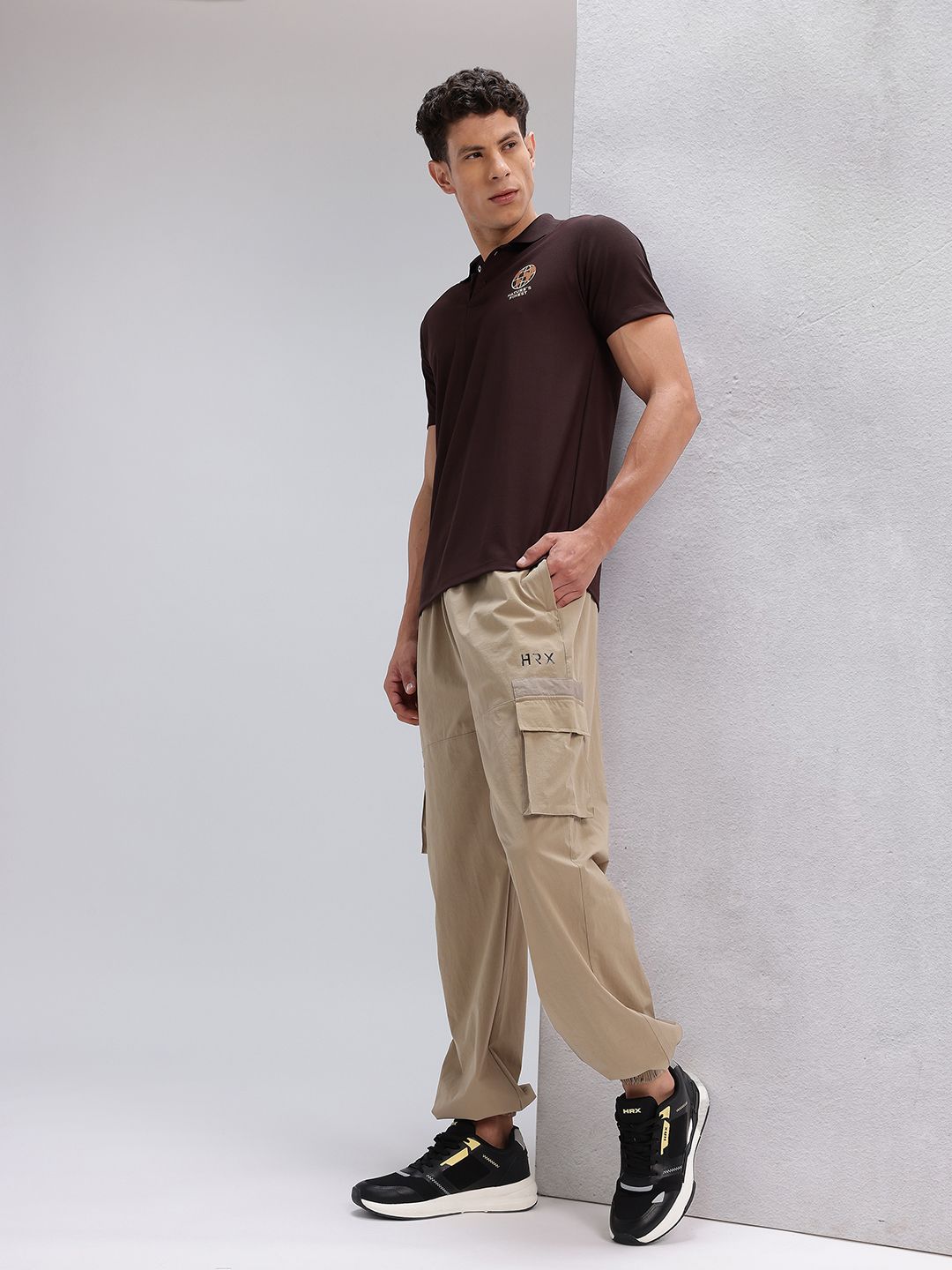 HRX by Hrithik Roshan Men Panelled Mid-Rise Lifestyle Cargo Style Joggers