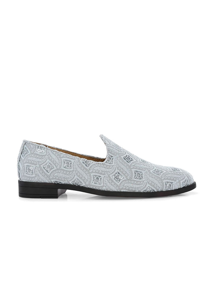 House Of Pataudi Men Embroidered Casual Slip On Mojaris