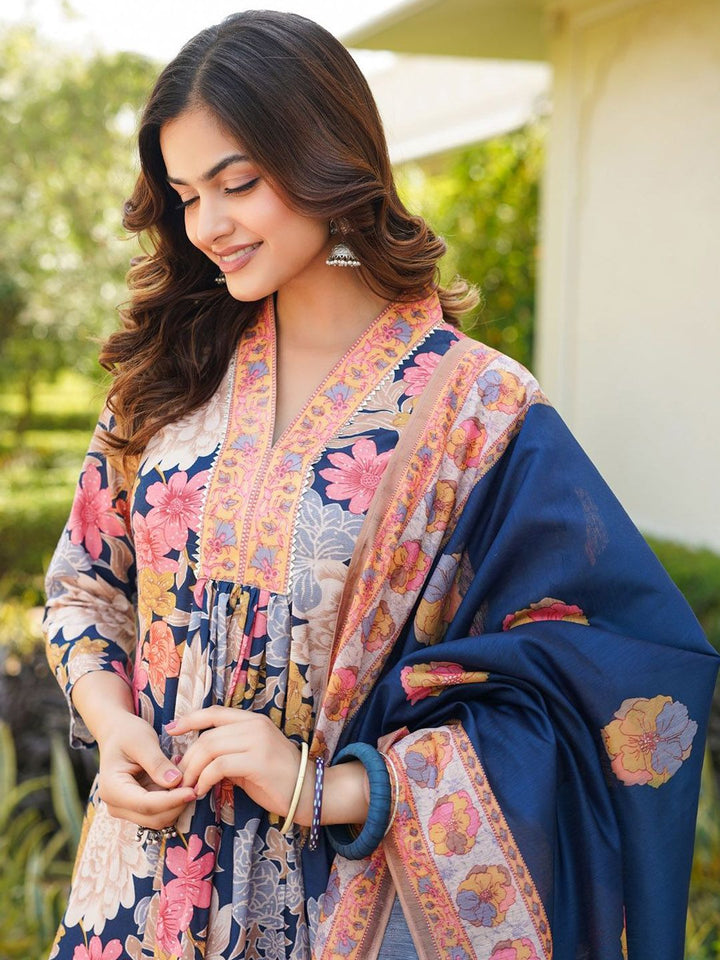 KALINI Women Floral Printed Kurta with Palazzos & Dupatta