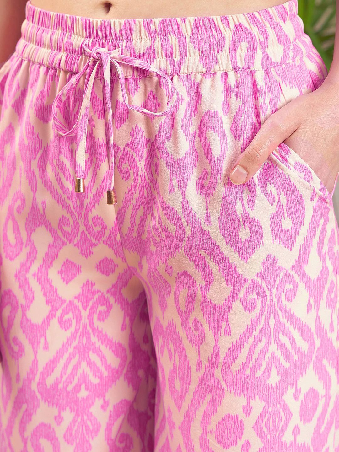 SASSAFRAS Printed Tiered Shirt With Palazzos