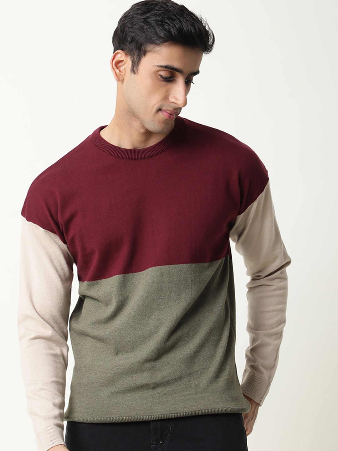 RARE RABBIT Men Tanko Slim Fit Colourblocked Pullover Sweater