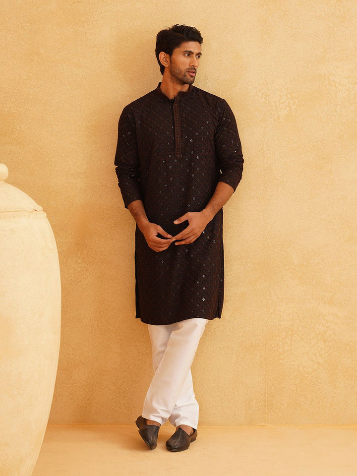 SOJANYA Geometric Embroidered Sequinned Pure Cotton Straight Kurta