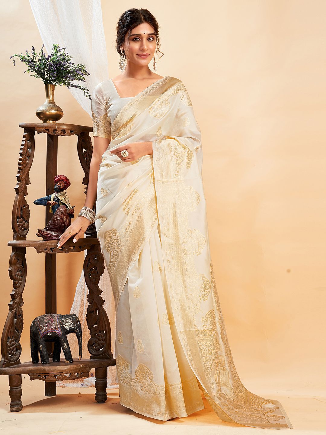 KALINI Woven Design Banarasi Saree With Blouse Piece