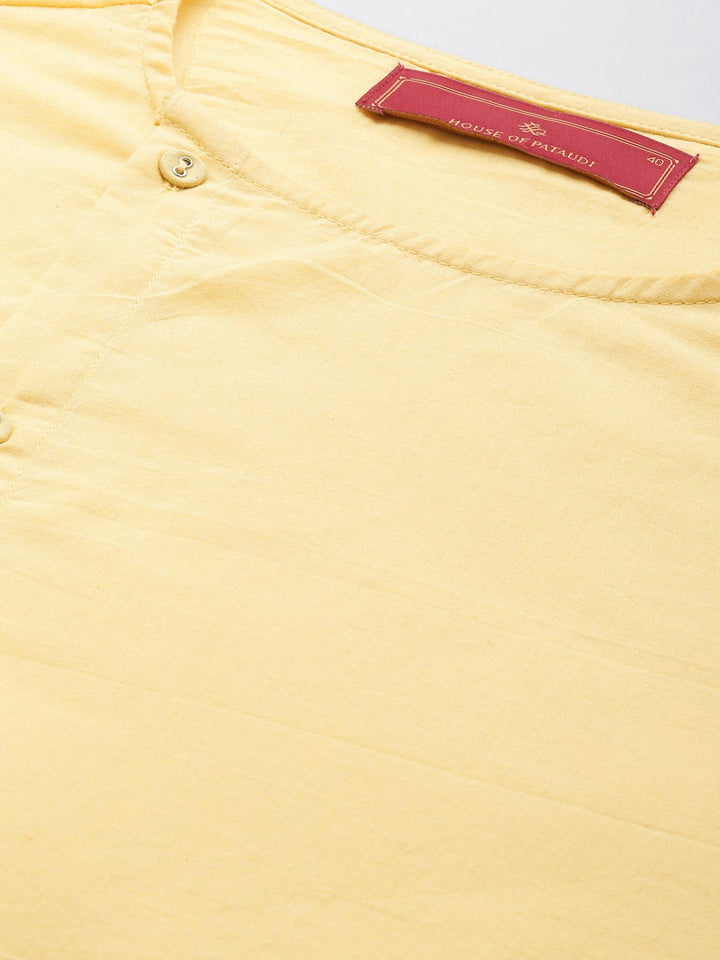 House of Pataudi Men Pure Cotton Jashn Kurta with Trousers