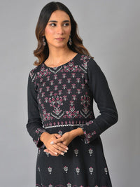 W Round Neck Floral Printed A-Line Kurta