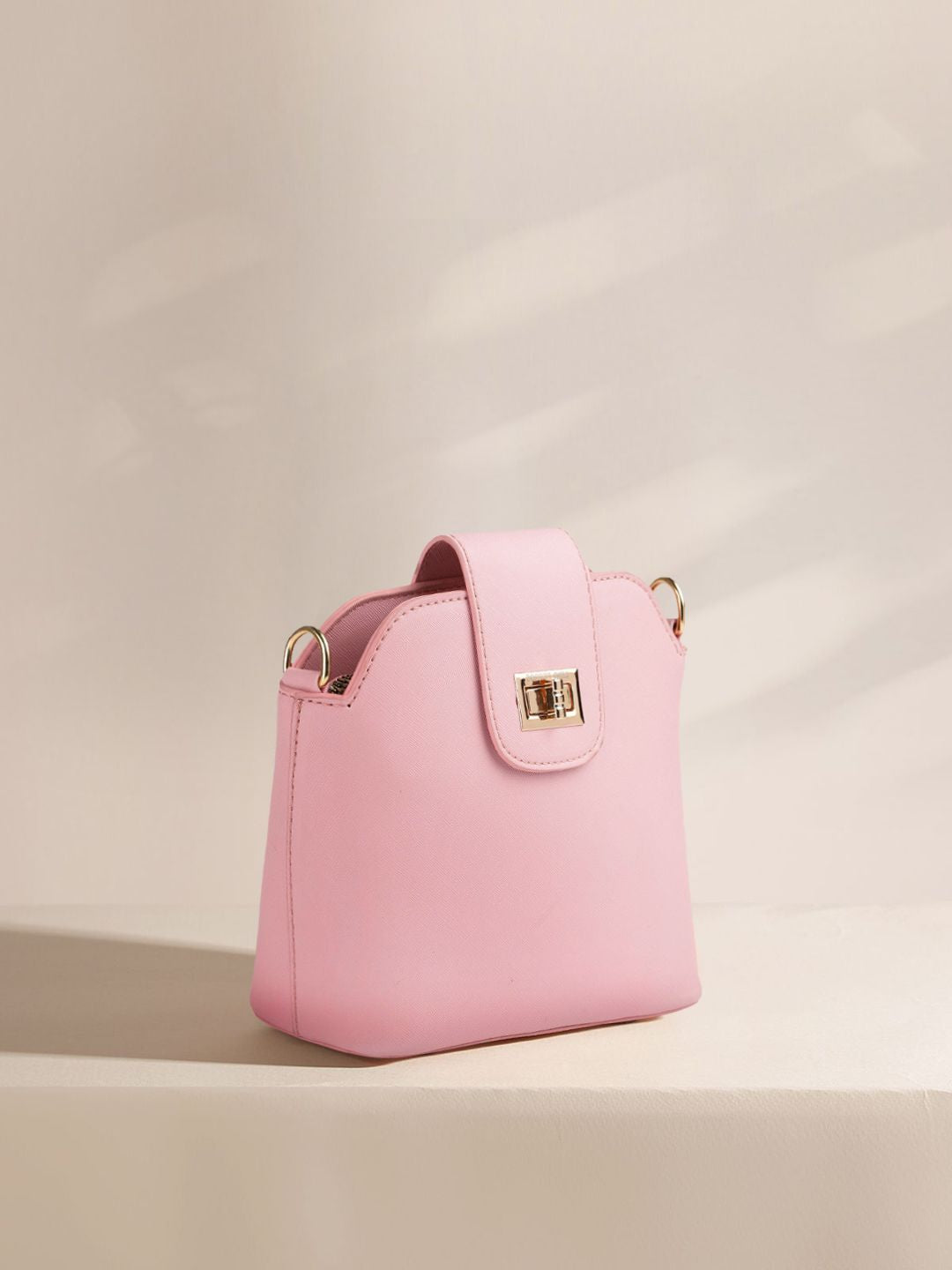 Lino Perros Women Pink Solid Sling Bag