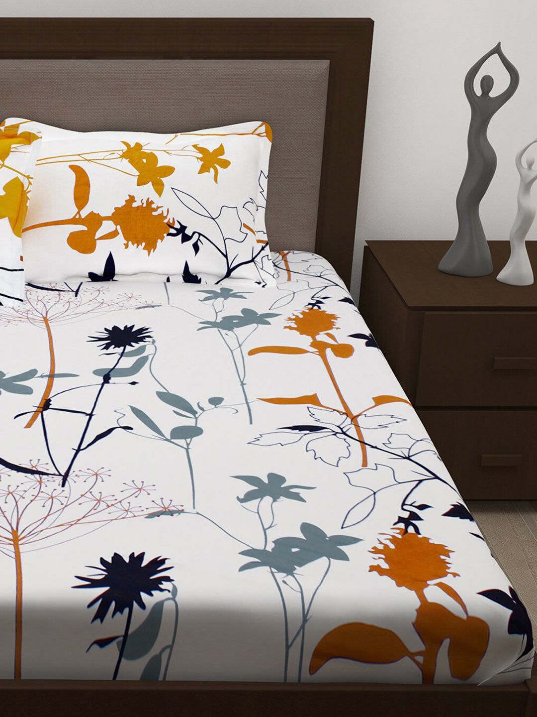 Story@home White & Mustard Floral 186 TC Pure Cotton King Bedsheet With 2 Pillow Covers