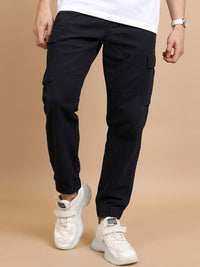 Highlander Men Navy Blue Mid-Rise Cotton Cargo Joggers