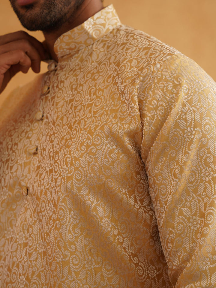 SOJANYA Floral Woven Design Mandarin Collar Straight Kurta With Churidar