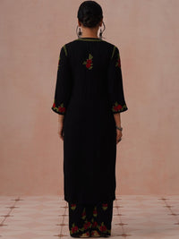 Rumah Chikankari Kurta Chikankari Biasa Wanita dengan Seluar