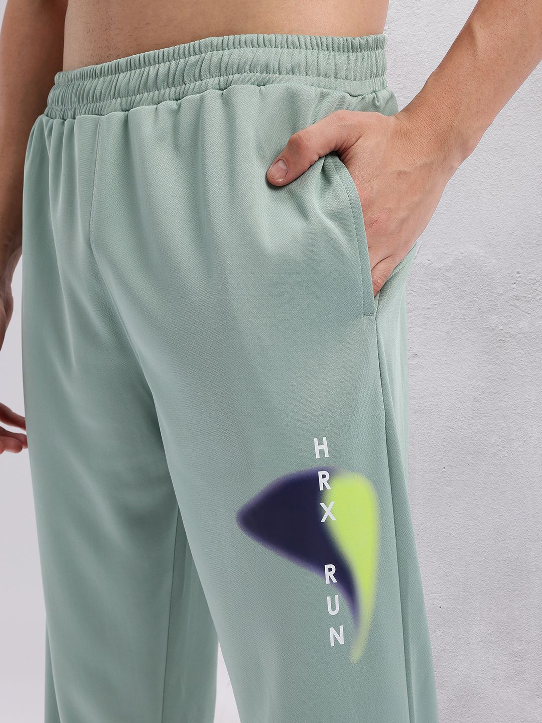 HRX by Hrithik Roshan Men Typography Print Detail Mid-Rise Rapid-Dry Running Track Pants