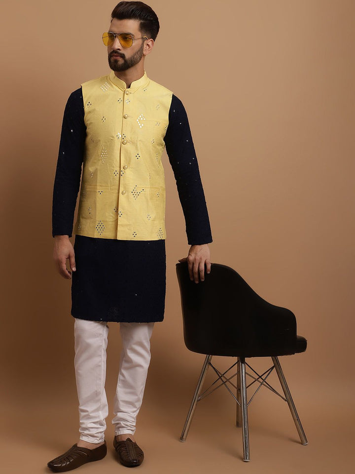 SOJANYA Embroidered Pure Cotton Kurta with Pyjamas