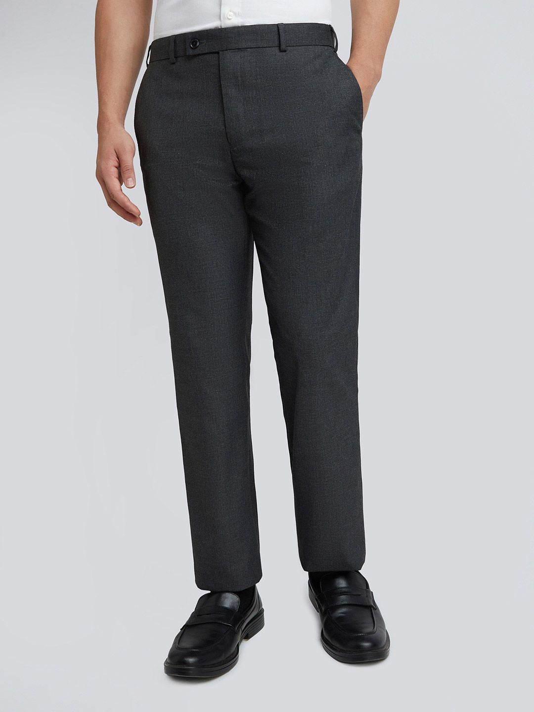 Park Avenue Men Checked Formal Trousers