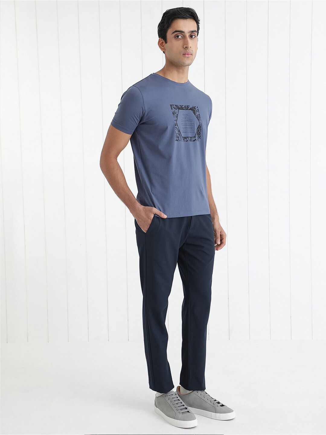 RARE RABBIT Men Creswen Round Neck Graphic Printed Slim Fit Cotton T-Shirt