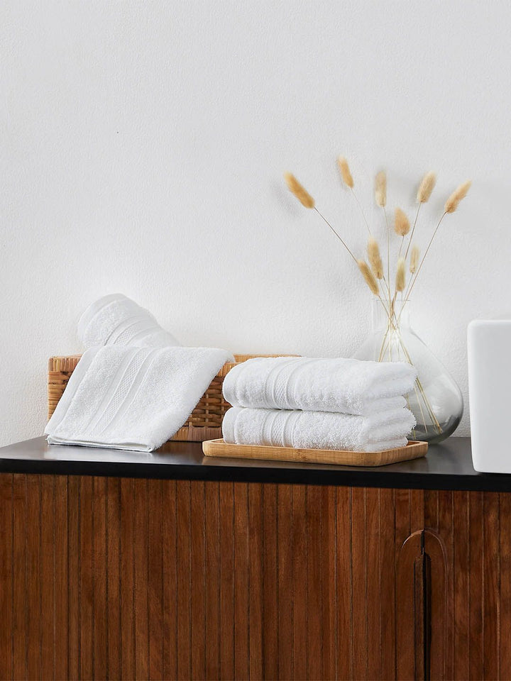 MYTRIDENT White Set of 4 Solid Soft  Plush Cotton Hand Towel