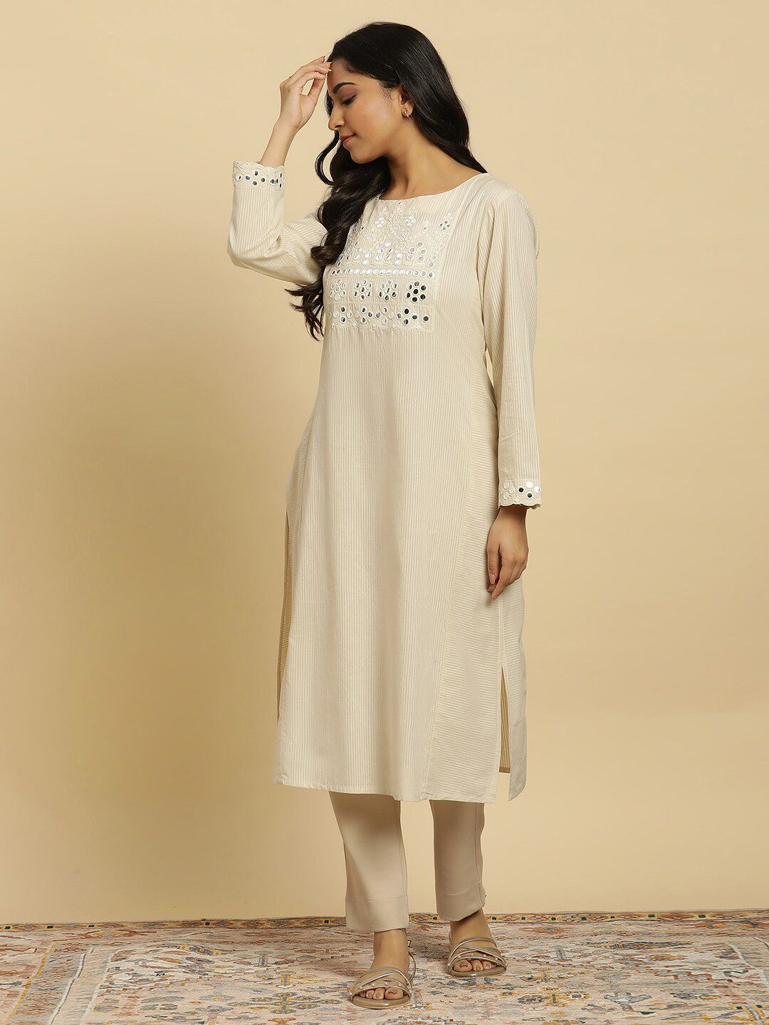 W Yoke Design Mirror Work Round Neckline Straight Kurta