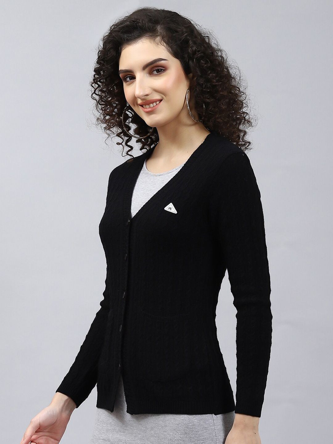 Monte Carlo V-Neck Cable Knit Woollen Cardigan