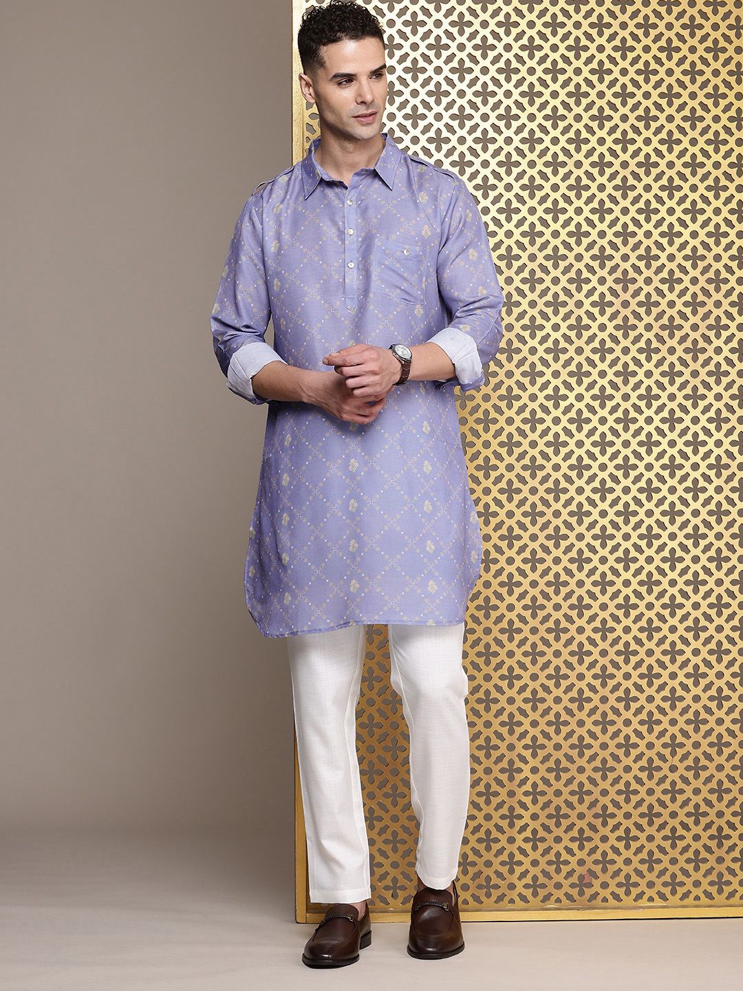 House of Pataudi Floral Printed Pathani Jashn Kurta
