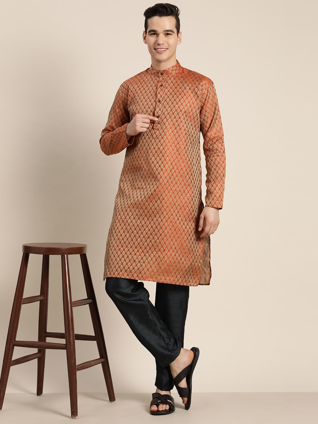 SOJANYA Motif Etnik Kurta