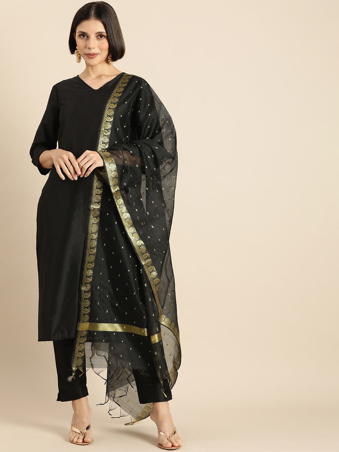 Anouk Women Black Kurta with Trousers & With Dupatta