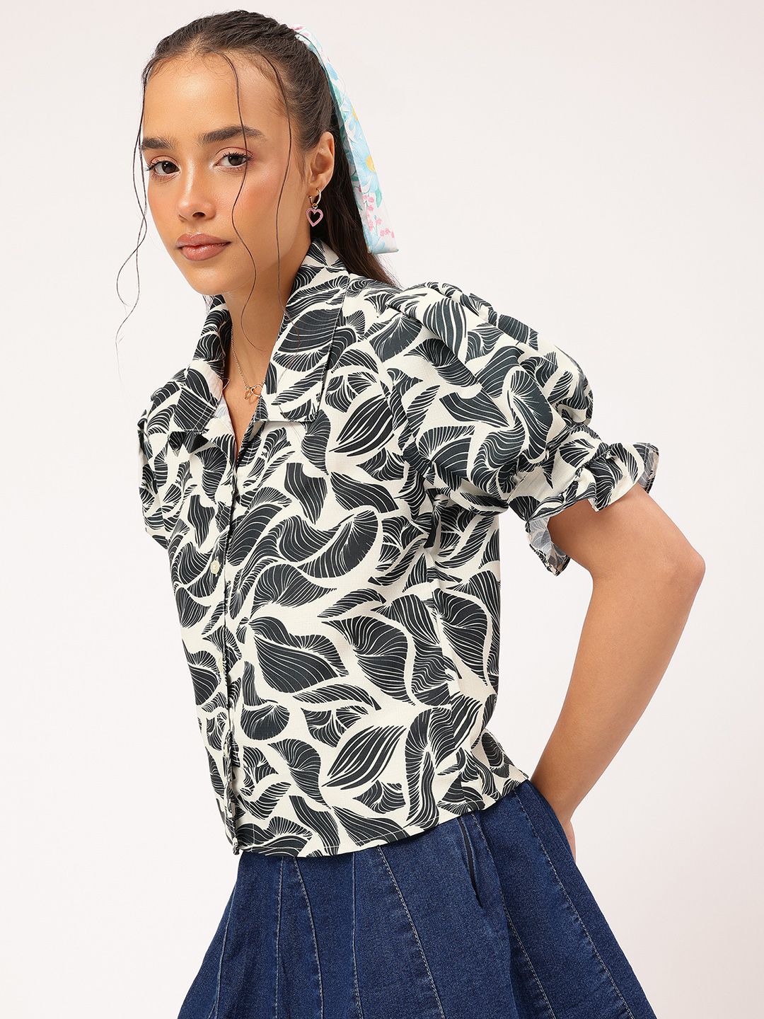 DressBerry Cute & Cuddly Puff Sleeves Printed Shirt