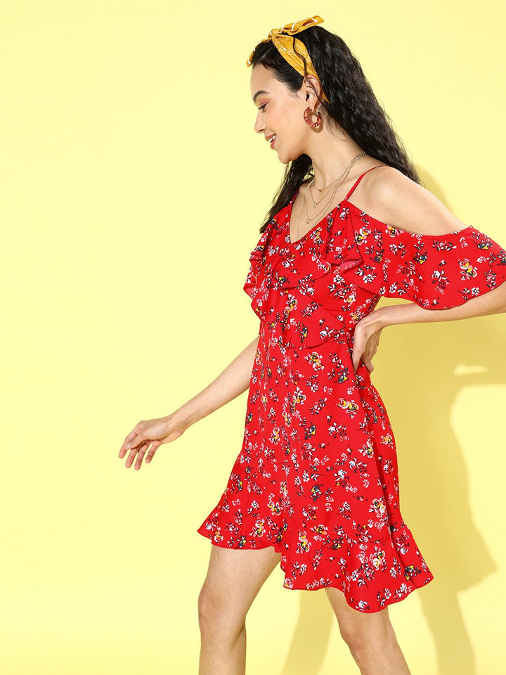 Berrylush Women Red Floral Printed Fit and Flare Dress