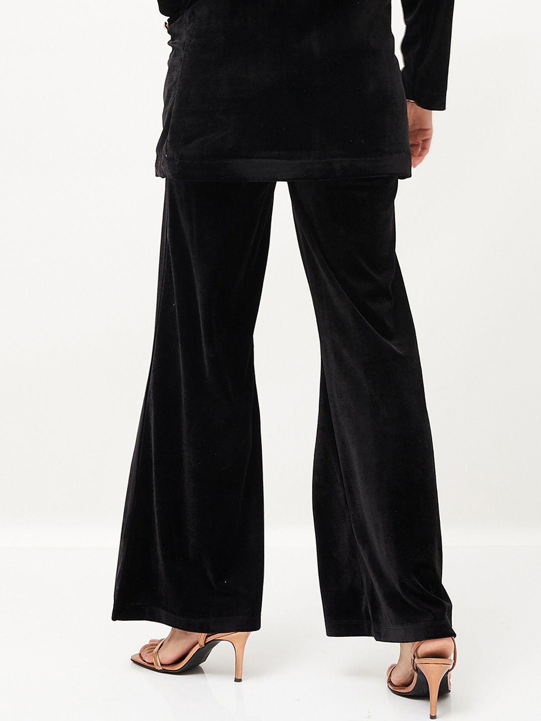 SASSAFRAS Women Black Mid-Rise Bootcut Trousers