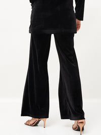 SASSAFRAS Women Black Mid-Rise Bootcut Trousers
