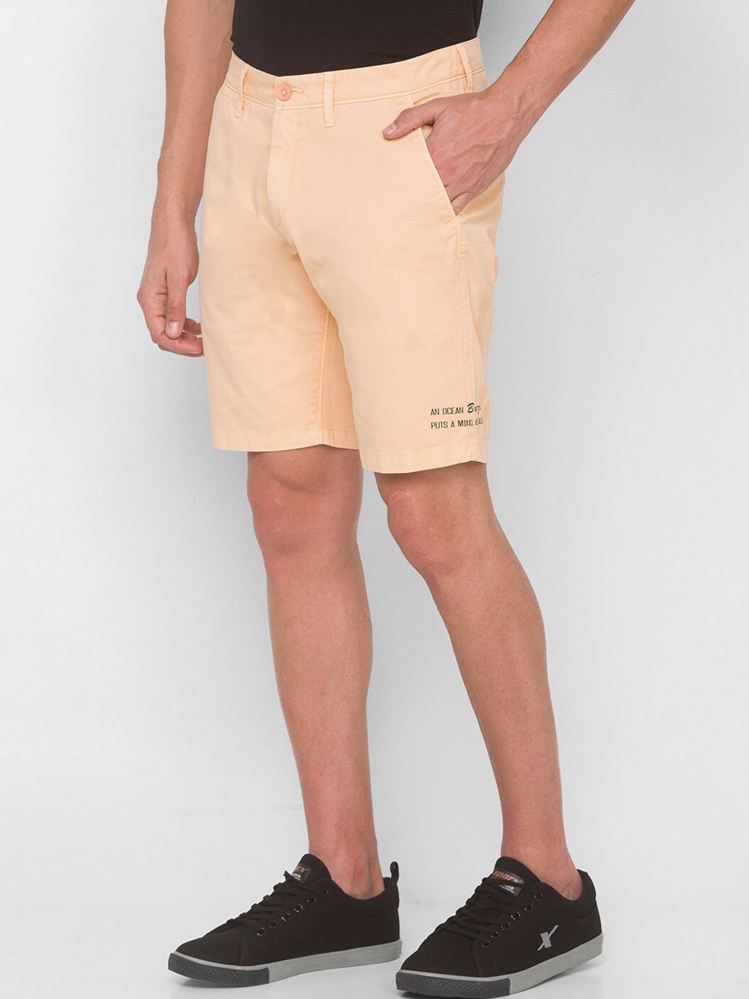SPYKAR Men Beige Denim Pure Cotton Shorts