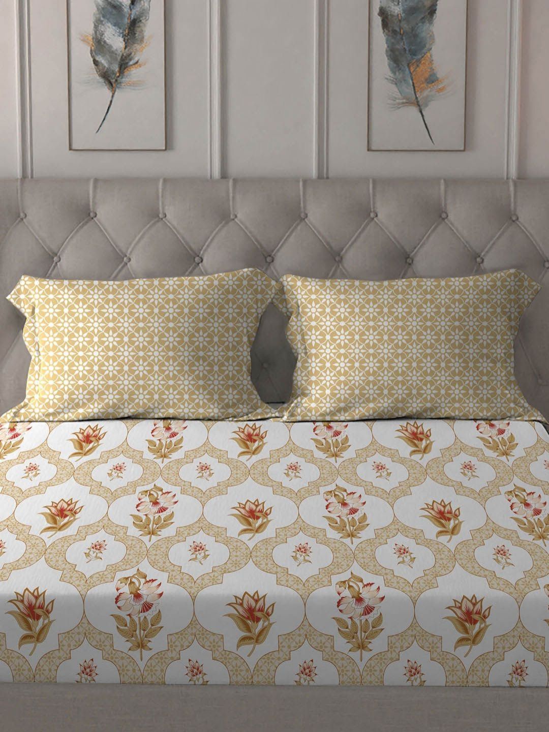 TRIDENT Gulmphar Yellow Dusk & Dawn Flat 144TC Queen Cotton Bedsheet Set