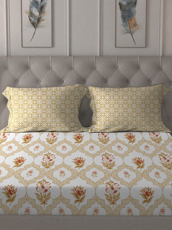 TRIDENT Gulmphar Yellow Dusk & Dawn Flat 144TC Queen Cotton Bedsheet Set