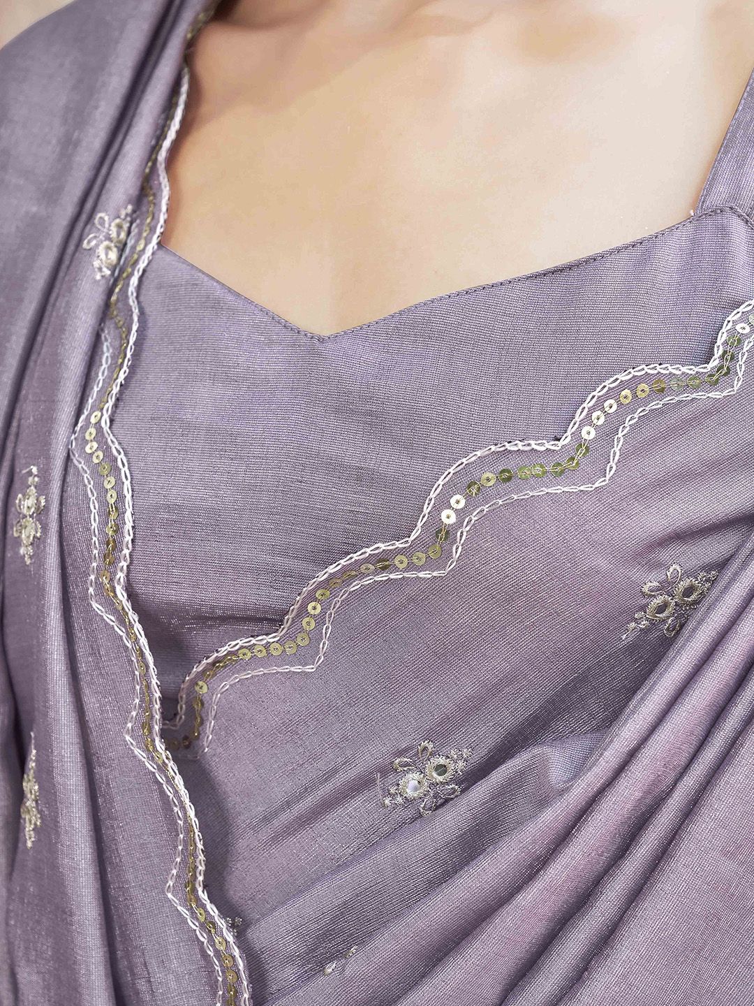 Tikhi Imli Ethnic Motifs Mirror Work Saree