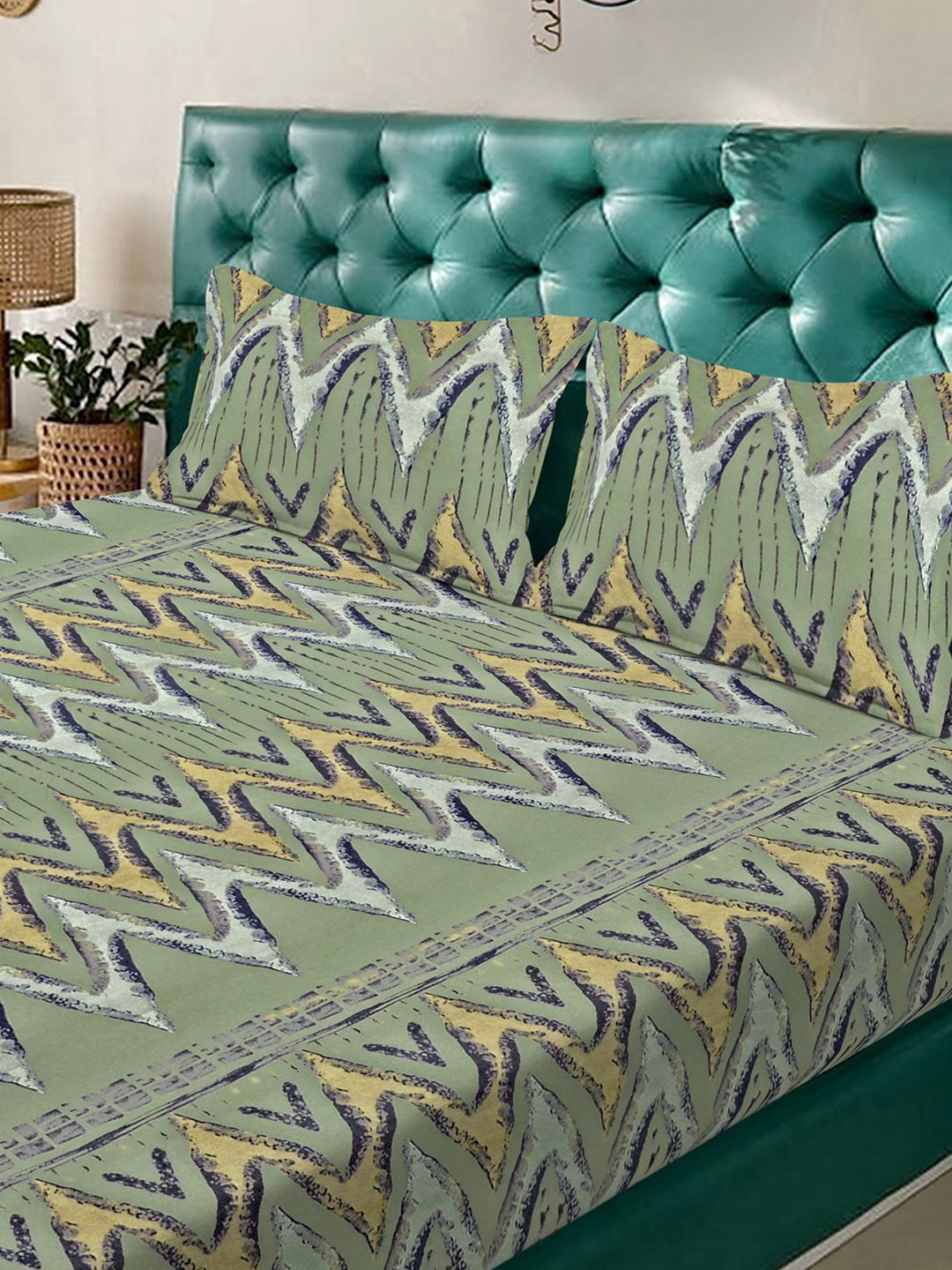 KLOTTHE Floral Cotton 300 TC Fitted King Fine Bedsheet with 2 Pillow Covers-2.50m x 2.25 m