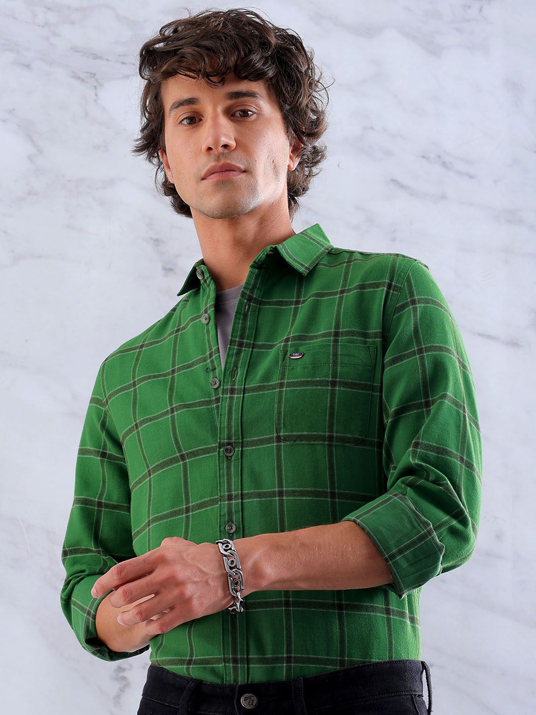 The Indian Garage Co Men Slim Fit Opaque Checked Casual Shirt