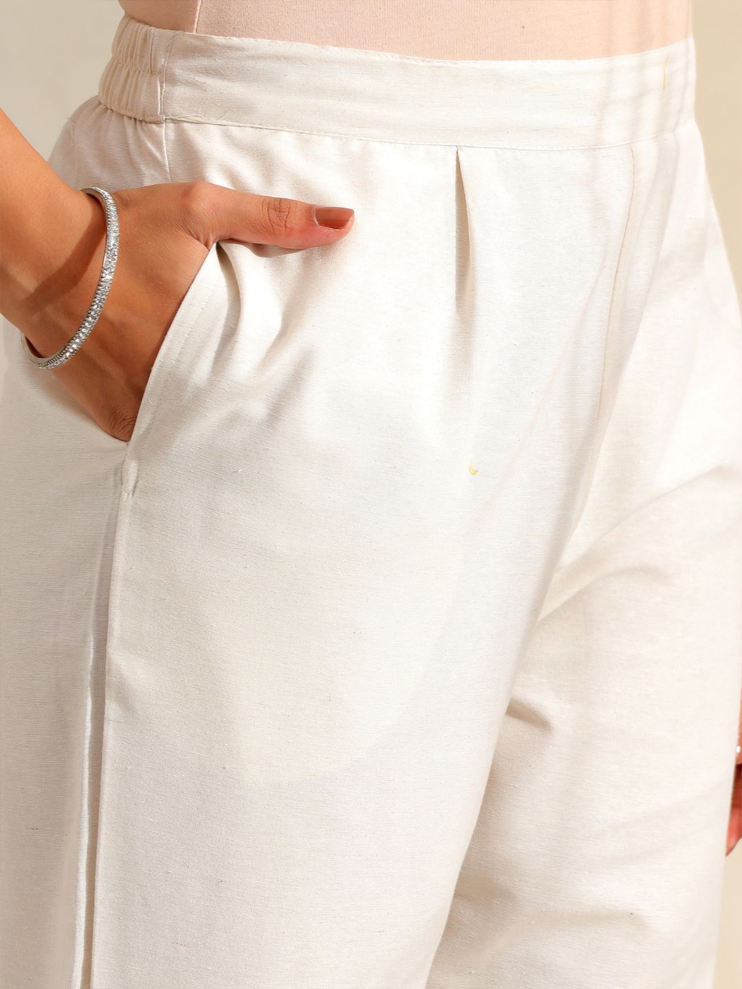 Mamicha Women Regular Thread Work Pure Cotton Kurta with Trousers