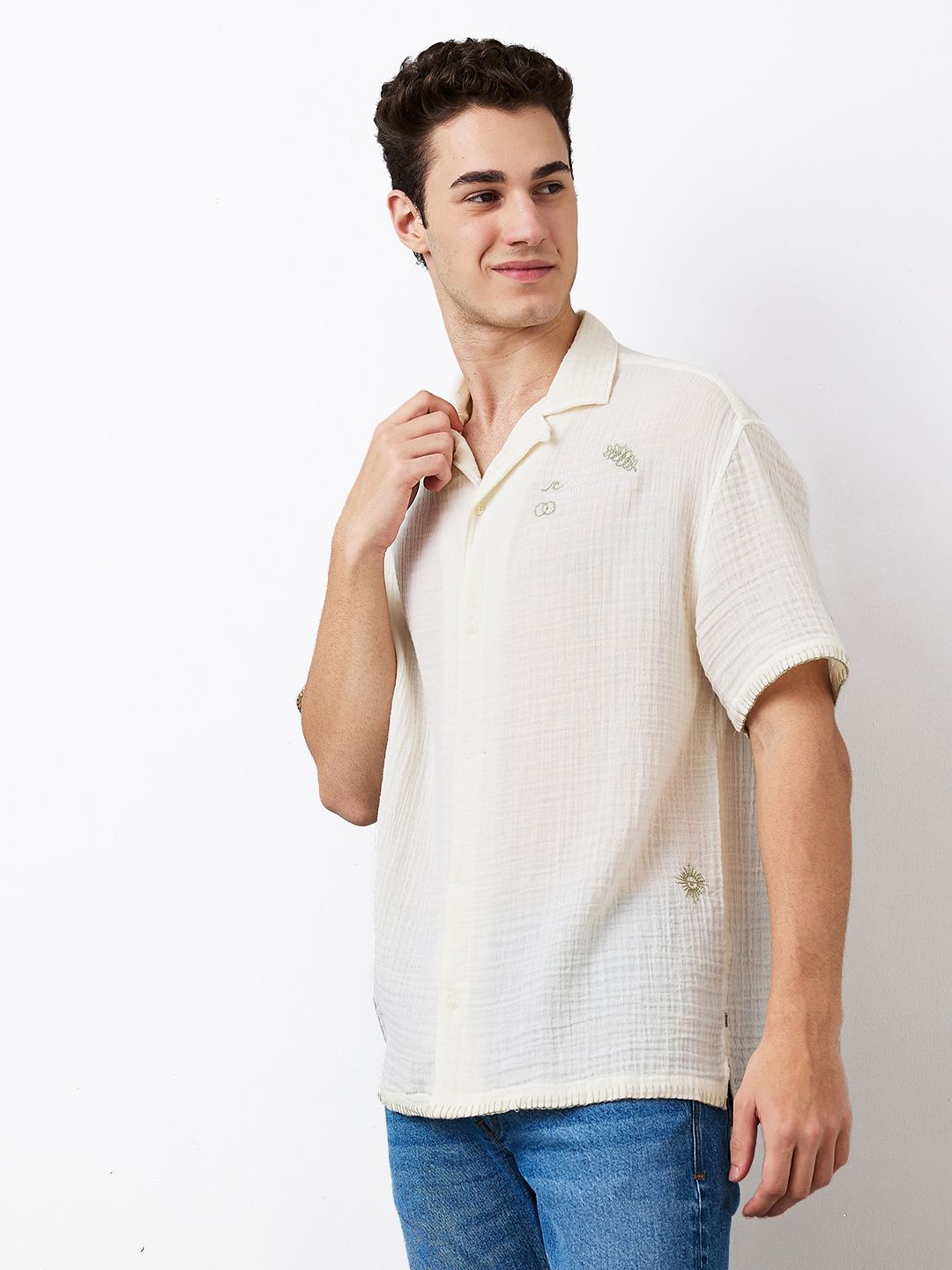 SPYKAR Men Relaxed Fit Cuban Collar Textured Cotton Casual Shirt