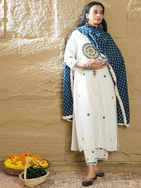 Indo Era Women Ethnic Motifs Embroidered Kurta with Trousers & Dupatta