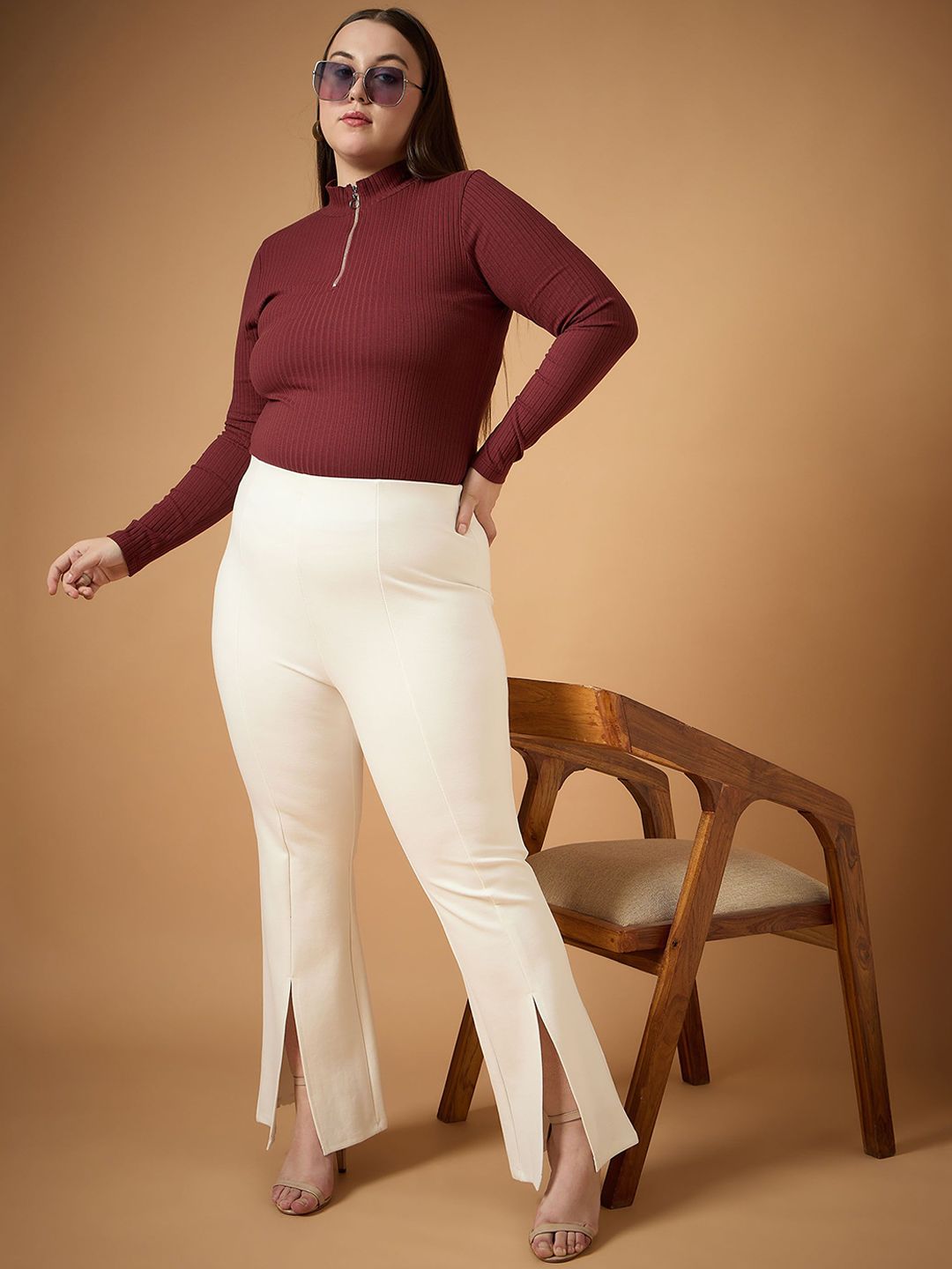 SASSAFRAS Curve Women Comfort Slim Fit High-Rise Trousers