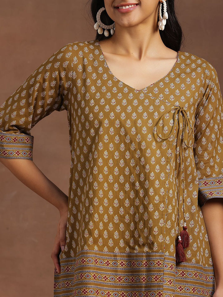 Libas Floral Printed V-Neck Pure Cotton Angrakha Kurti