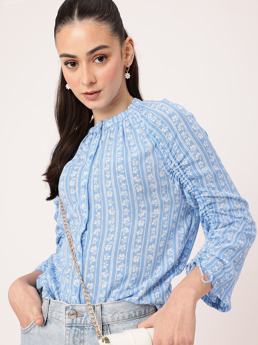 DressBerry Soft Blossom Printed Ruched Raglan Sleeves Shirt