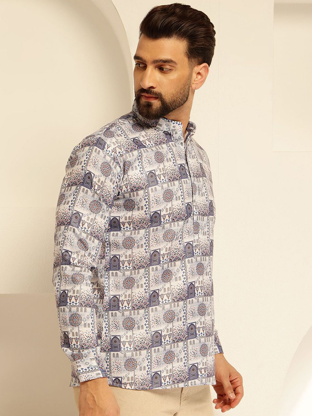 SOJANYA Motif Etnik Printed Mandarin Collar Cotton Straight Kurta