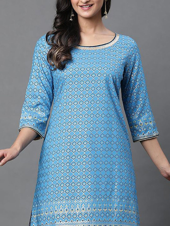 AURELIA Women Embroidered Gotta Patti Kurta
