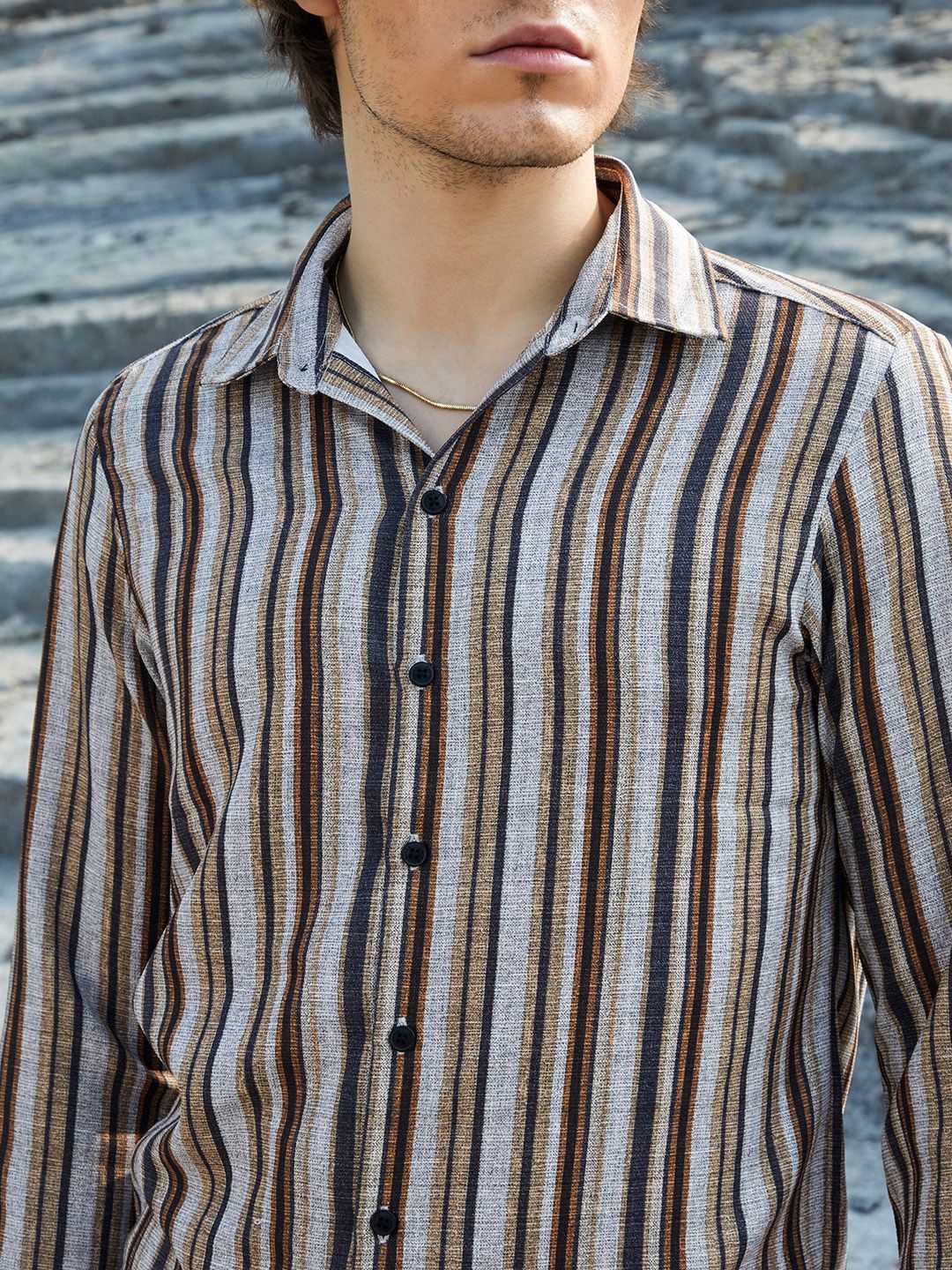 Campus Sutra Men Comfort Striped Casual Shirt