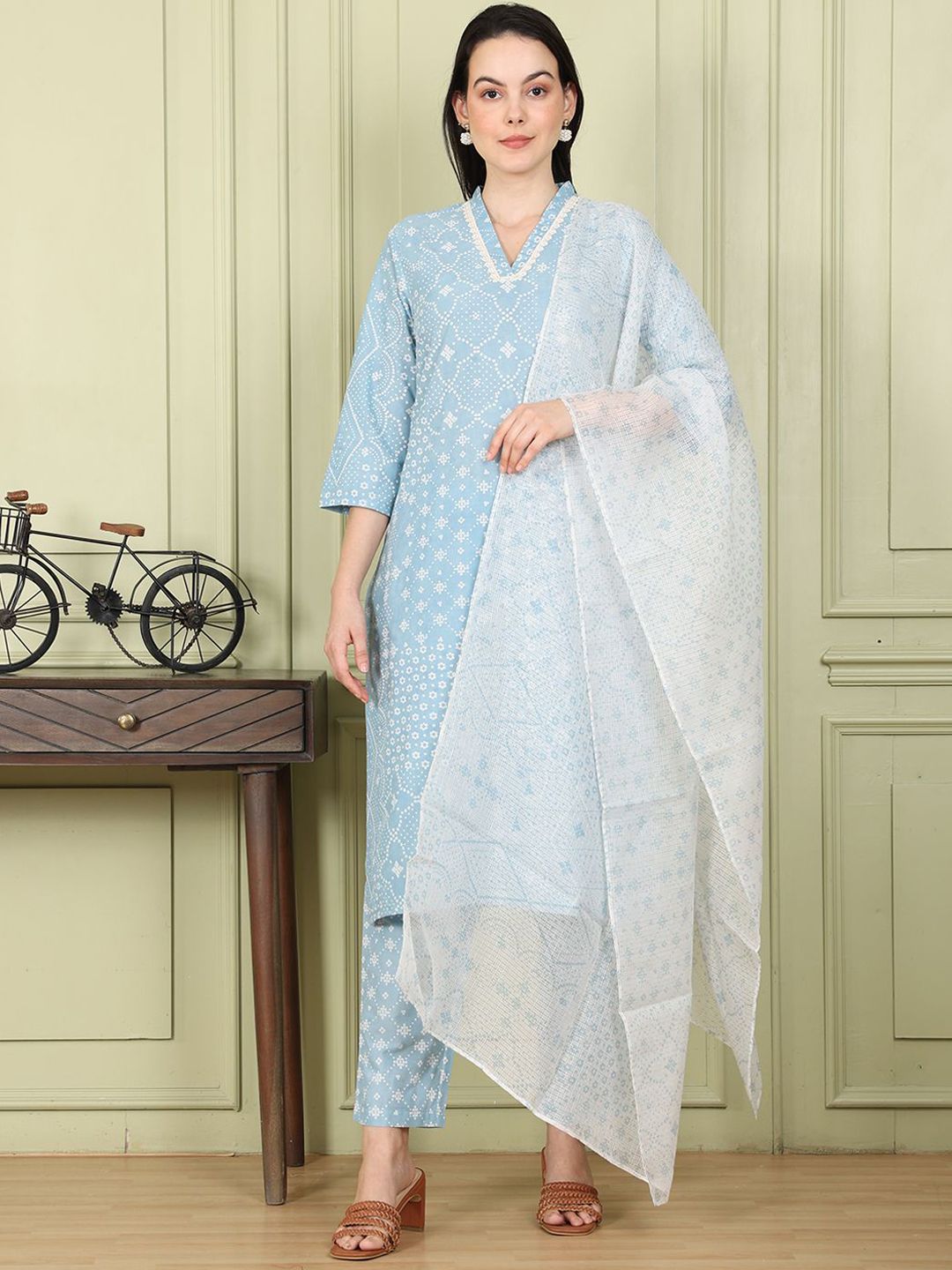 W Women Printed Regular Pure Cotton Kurta with Trousers & With Dupatta